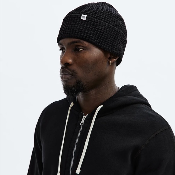 2 Waffle Knit Beanies NWOT - Picture 9 of 12